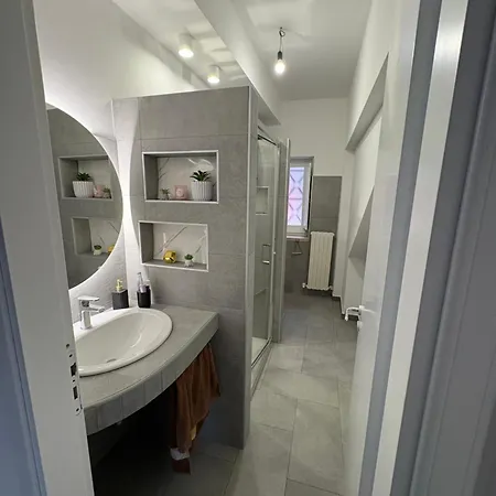 度假居 La Casina Di Via Cavour 皮切尔诺